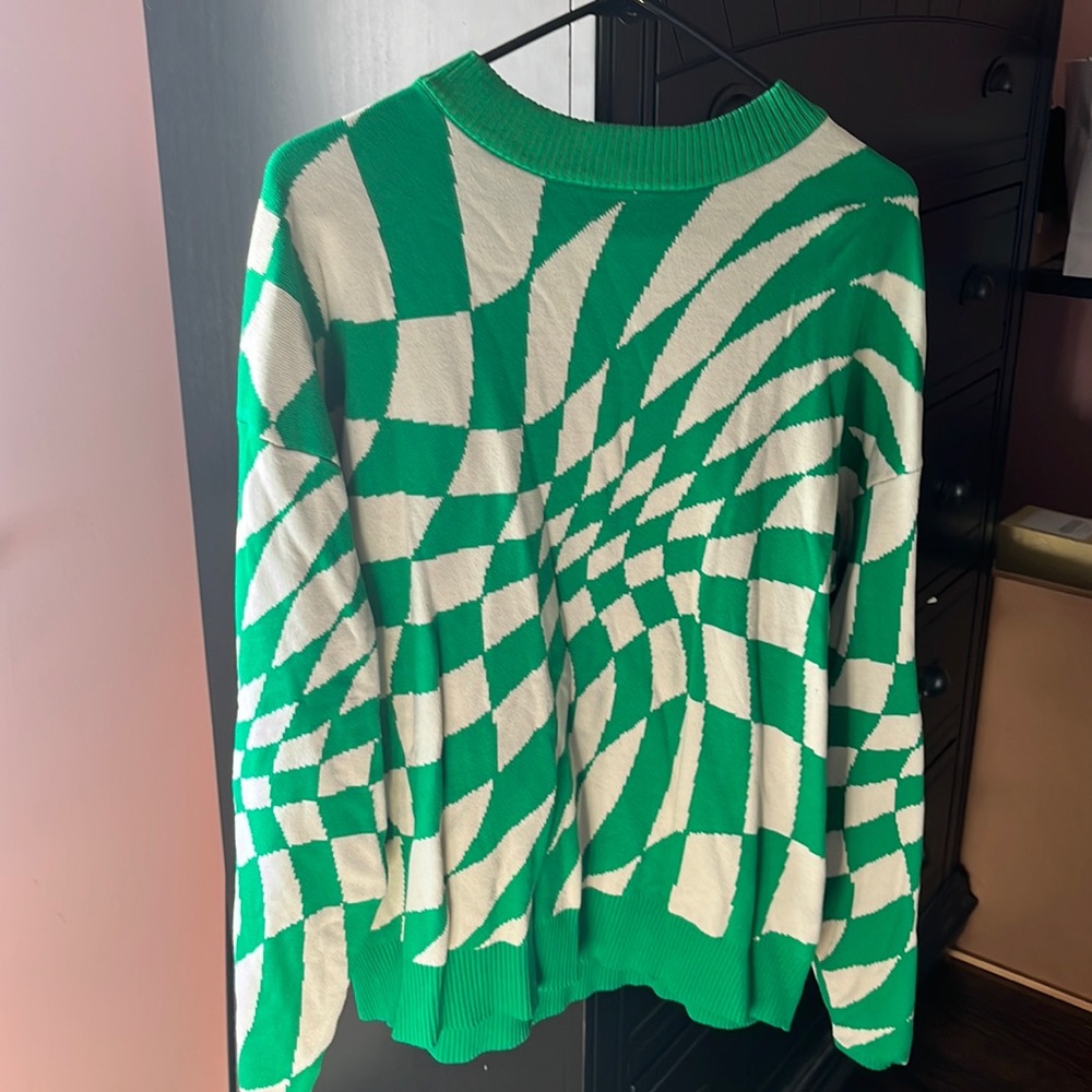 Edikted Sweater
